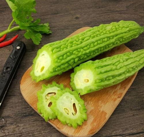 边吃瓜边娱乐,轻松畅享娱乐圈新鲜事