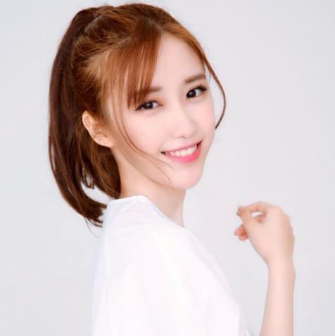 童星李依依个人资料